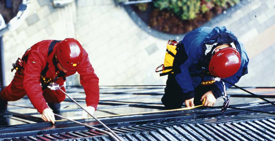 , Räddning och Evakuering, En Halvdag, AAK Safety AB